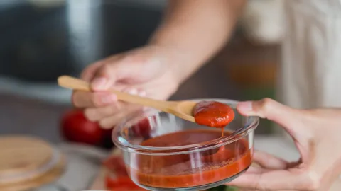 Los frutos rojos deben evitarse después de un blanqueamiento de dientes