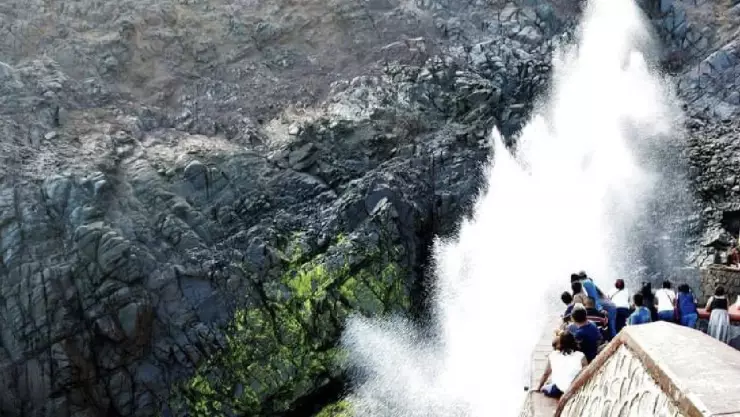 La leyenda de la bufadora.jpg