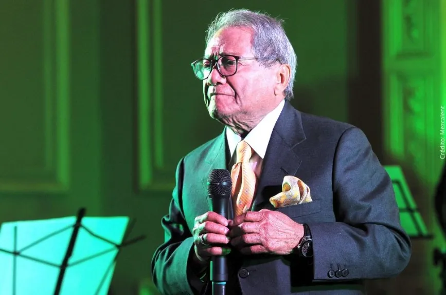 Armando Manzanero.