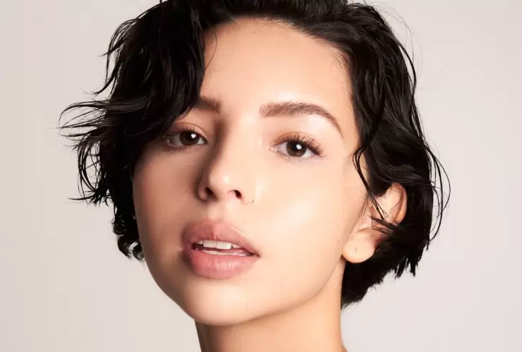 Ángela Aguilar sorprende con radical cambio de look; ¿le copió a Cazzu?