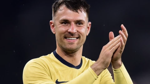 Aaron Ramsey estaría a una firma de ser nuevo jugador de Pumas.