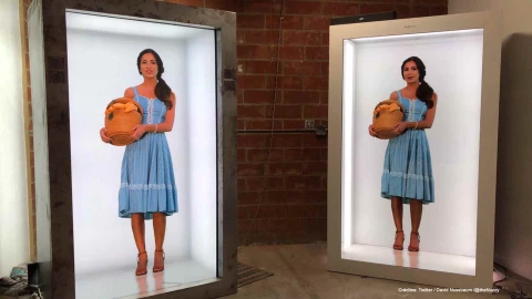 videollamadas hologramas maquina.jpg