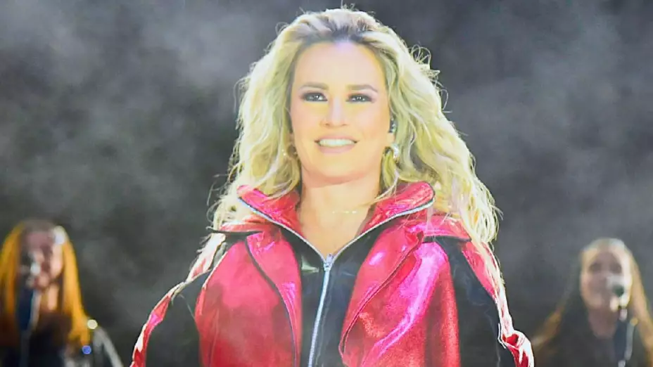 ¿A qué hora es el concierto de María José en Veracruz?