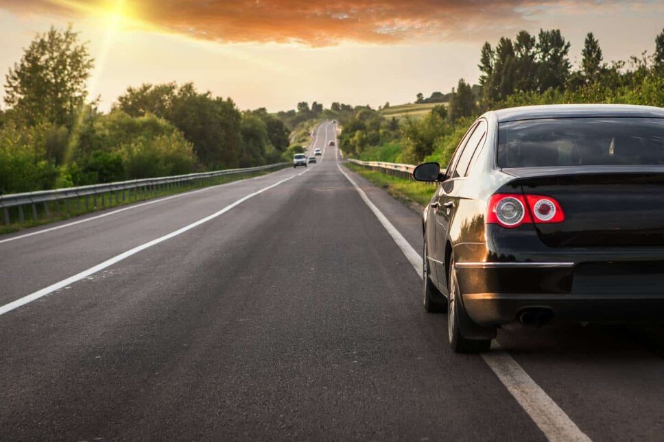 Lenguaje de luces para carretera - para que sirven las altas