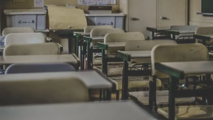 SALÓN DE CLASES VACÍO