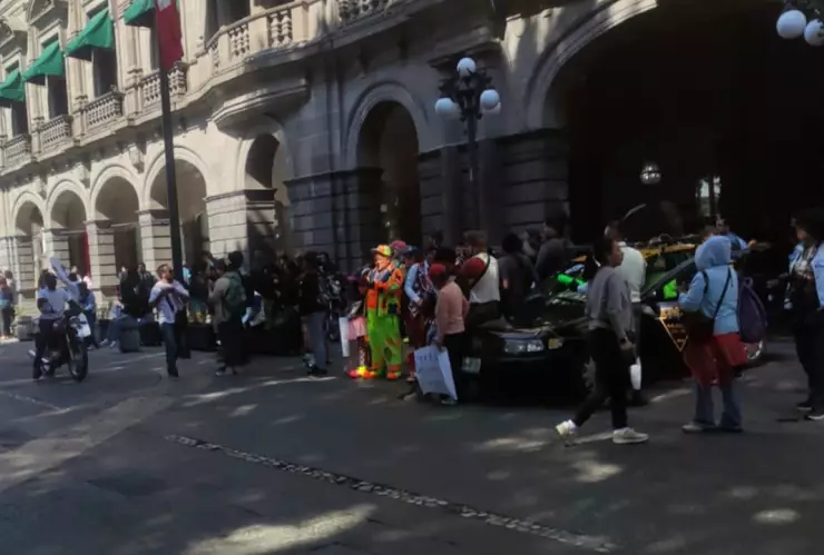 cierres viales en puebla hoy manifestación zócalo 15 enero 2025