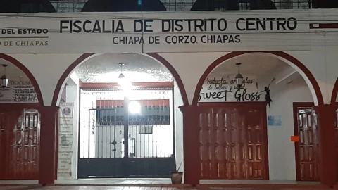 Cuelgan cuerpo desmembrado en puente de Tuxtla Gutiérrez, Chiapas; Fiscalía indaga