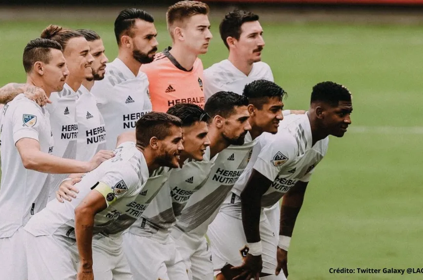 11 Jonathan Dos Santos.jpg