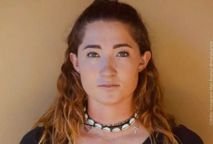 Así ayudó Mati Álvarez a Bebeshita en su serenata a Aristeo. (VIDEO)