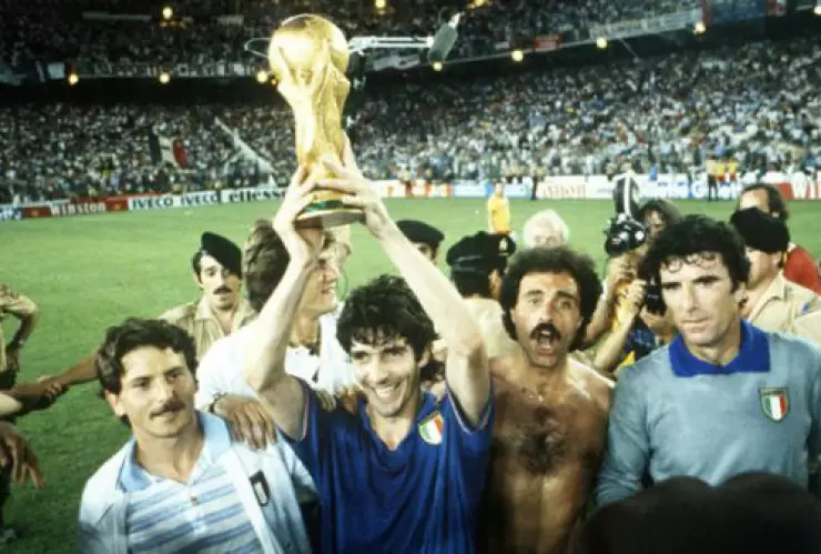 paolorossimundial1982.jpg