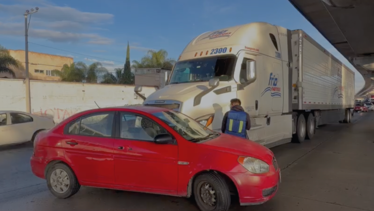 Aparatoso accidente provoca CIERRE de la autopista México-Puebla hoy viernes