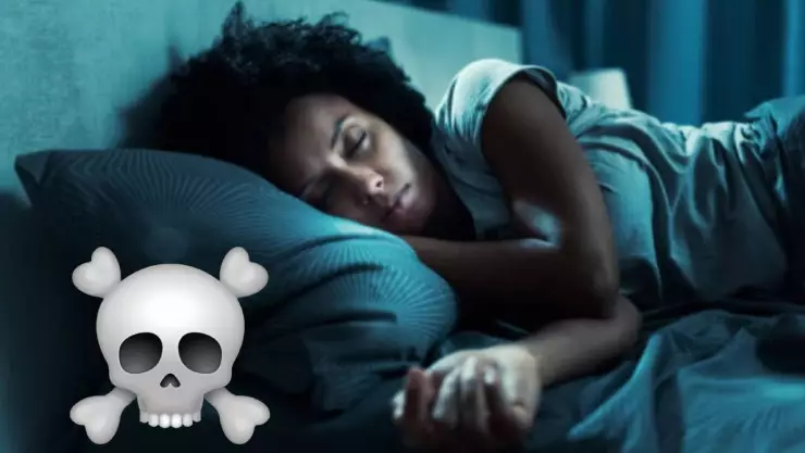 ¿Qué SIGNIFICA despertar a las 3 de la mañana? La conocen como hora del muerto