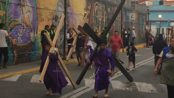 Recorrido de Nazarenos en Iztapalapa 2019