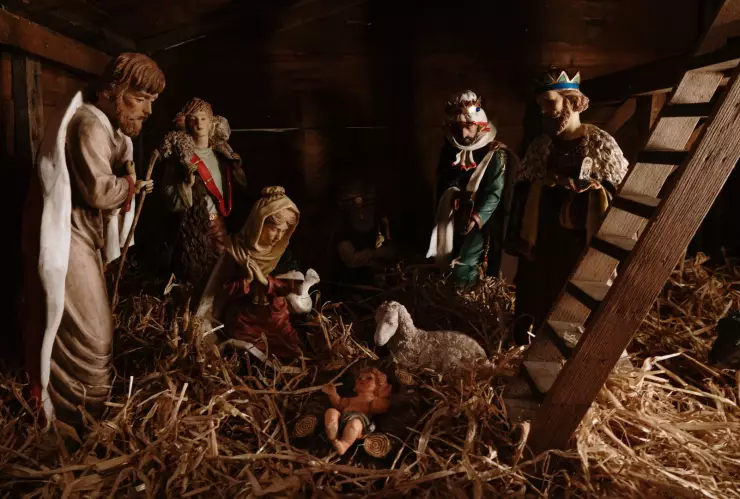 Niño Dios: ¿Cuándo se alza del nacimiento y se lleva a bendecir?