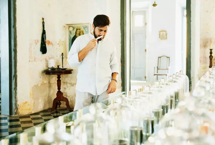 mejores perfumes de alta gama para hombre