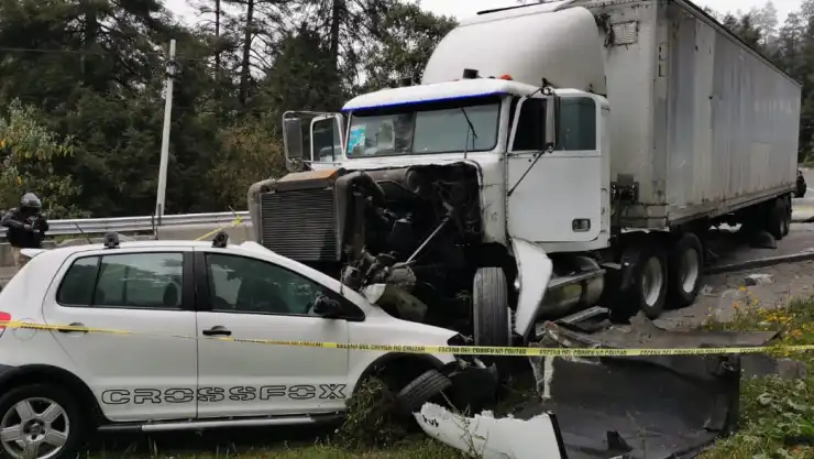 TRAILER Y CAMIONETA.jpeg
