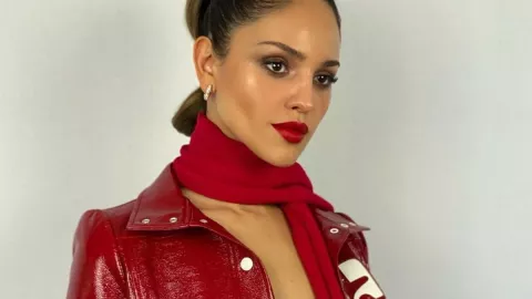 Sobrino defiende a Eiza González para interpretar a María Félix en película.