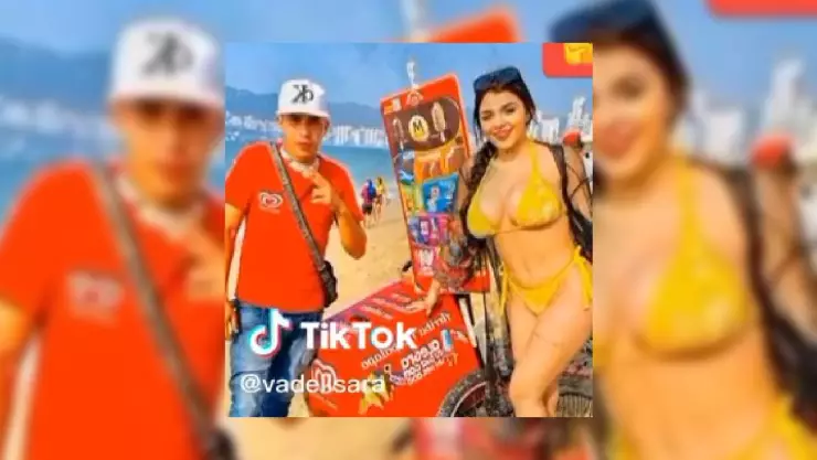 karely ruiz cobra foto a paletero