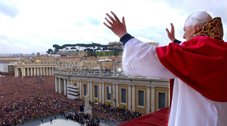El Papa Emérito Benedicto XVI dejó su testamento espiritual escrito desde 2006