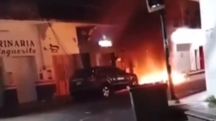 desaparecidos tras quema de bares en Villaflores, Chiapas