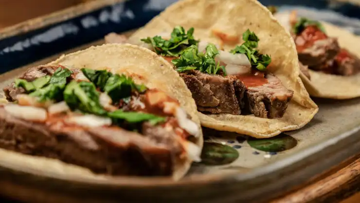 asi-es-como-taquerias-mexico-sustituyen-cilantro.jpg