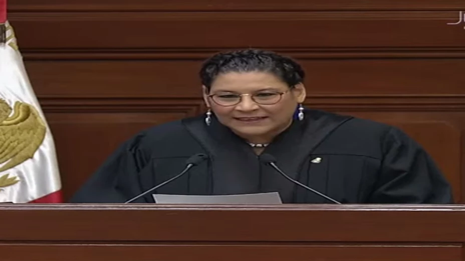 Lenia Batres Guadarrama-Especial (1).jpg