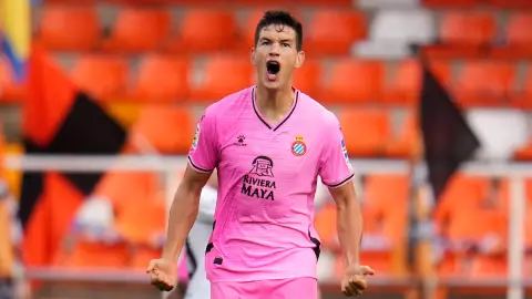 César Montes con el equipo del Espanyol de Barcelona