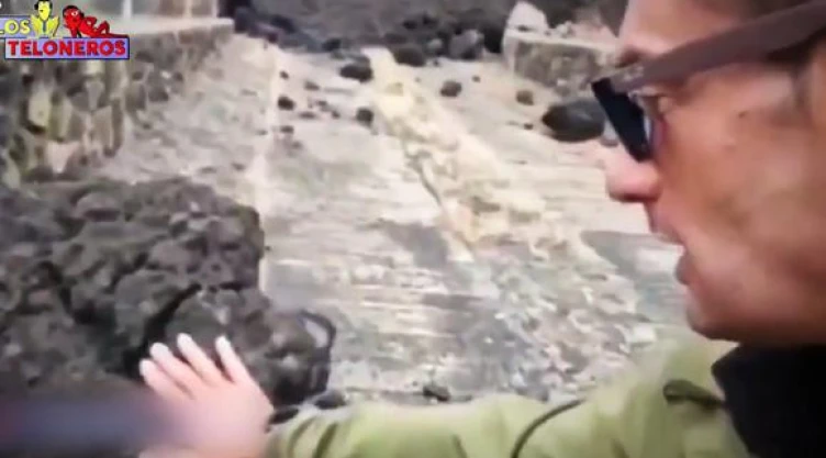 reportero-volcan-lava