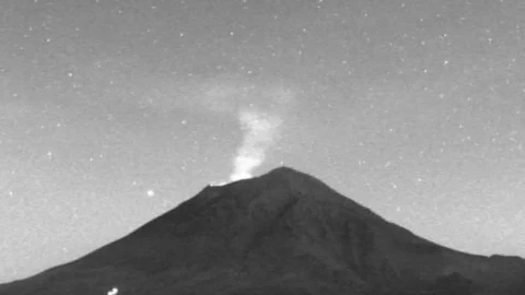 volcán Popocatépetl caída de Ceniza en Tlalpan y Tláhuac