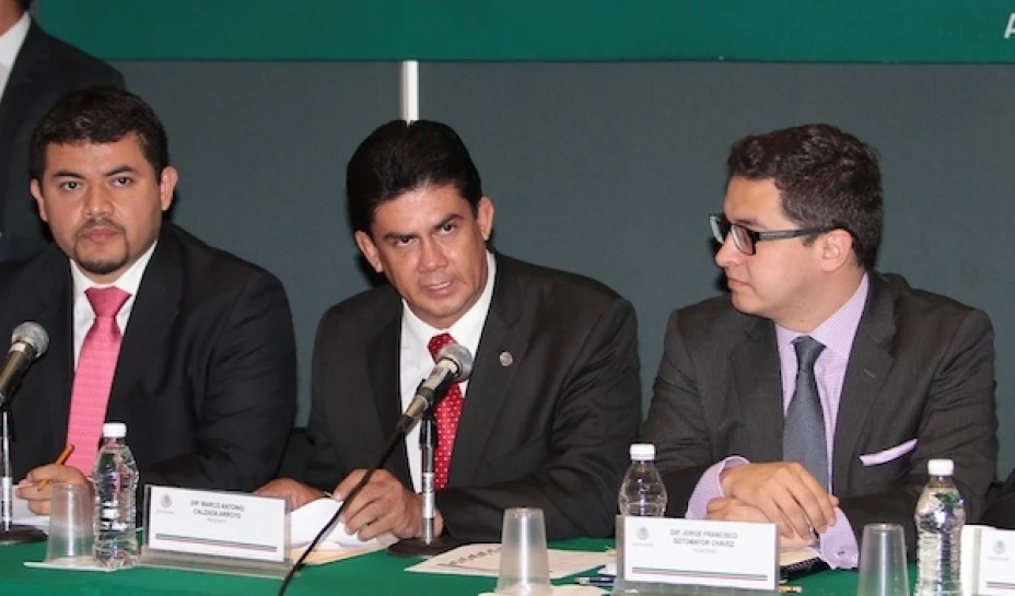 La Comisión Especial recibe a funcionarios del gobierno capitalino