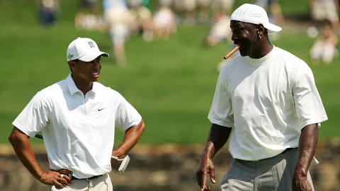 Tiger Woods reconoció que se refleja en la figura de Michael Jordan después de ver The Last Dance