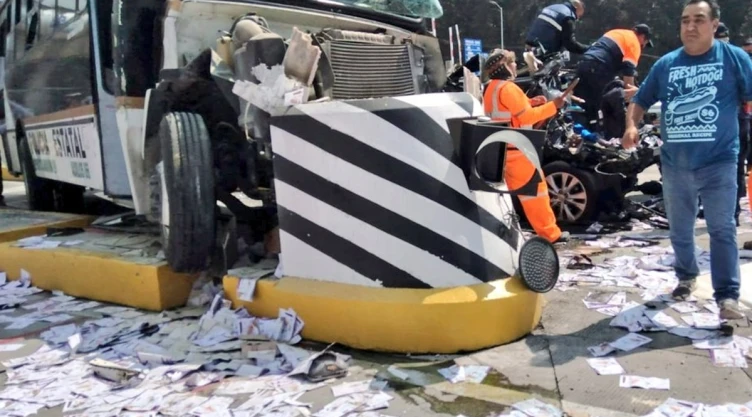 Ocoyoacac choque accidente Policía La Marquesa.jpg