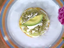 Tostadas de tinga verde