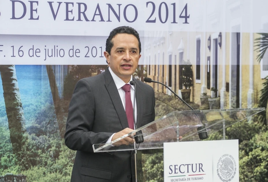 Carlos Joaquín