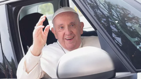 papa francisco hospital dan de alta 1 de abril