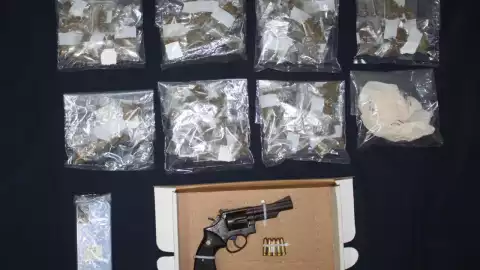 Detienen a siete por venta de drogas en Cancún