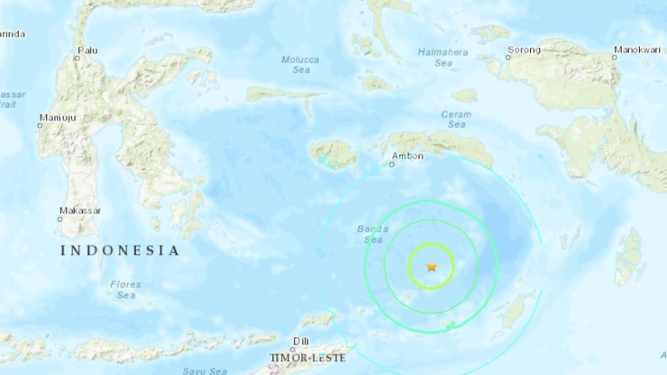 Fuerte sismo sacude Indonesia