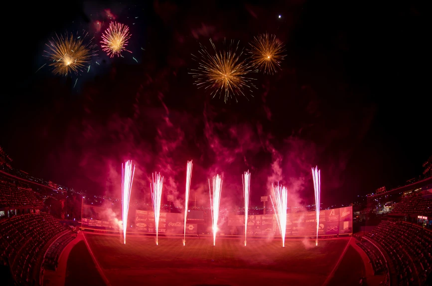 Sultanes de Monterrey vs Acereros de Monclova Juego Inaugural