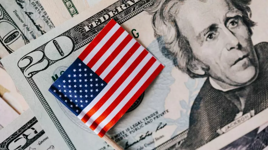 Dolar hoy: ¿Cuál es la diferencia entre el canadiense y estadounidense?