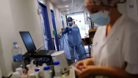 hospital españa covid 19.jpg