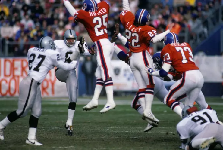 Ray Guy, primer pateador en entrar al Salón de la Fama de la NFL