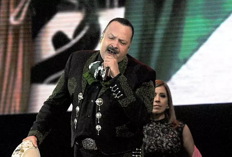 Esto dijo Pepe Aguilar sobre Gussy Lau, novio de Ángela Aguilar.