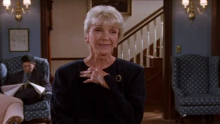 muere Elizabeth Franz