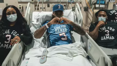 NFL: Damar Hamlin deja el hospital; seguirá su rehabilitación en casa