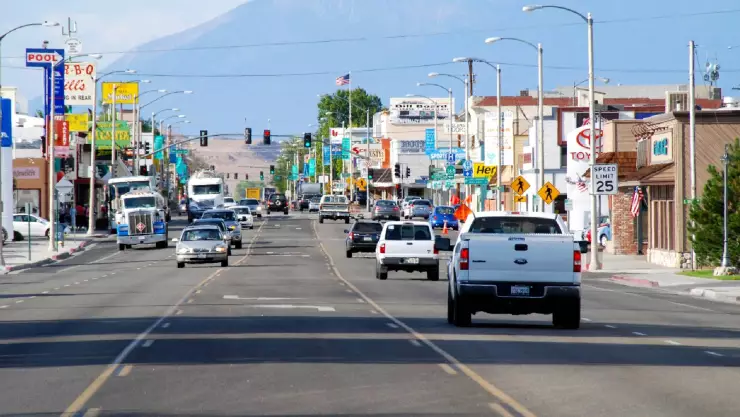 la comunidad en la ciudad de Bishop, California.
