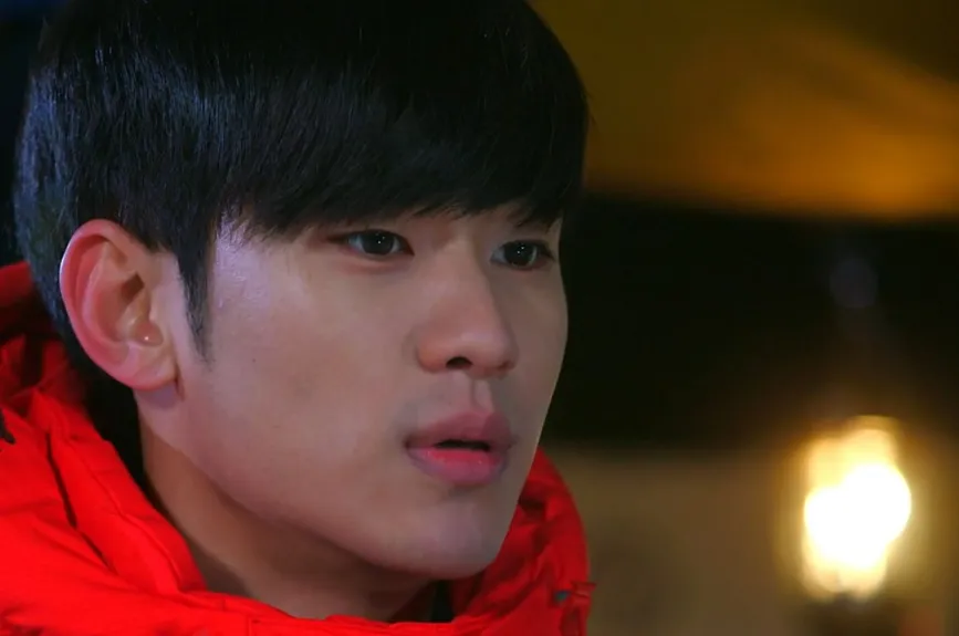 Min Joon habla sobre su próxima partida a su planeta natal, pero parece no estar muy feliz por regresar, pues recuerda cosas muy parecidas que vivió hace 400 años.