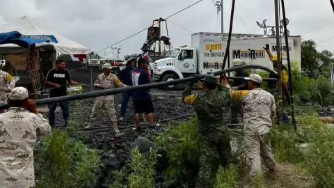 Rescate de mineros de Coahuila Dron submarino a 10 metros del pozo 3