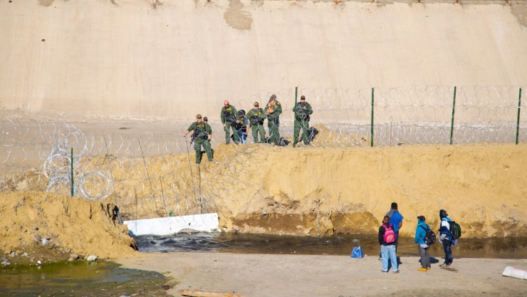 Oklahoma envía militares a la frontera con México