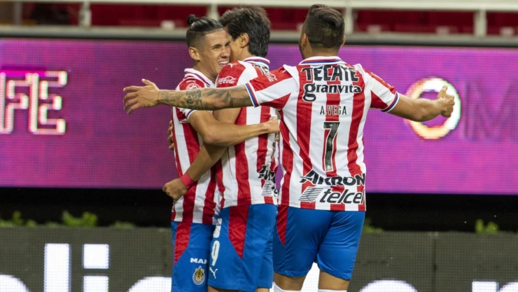 chivas derrota al atlas j14 guardianes.jpg