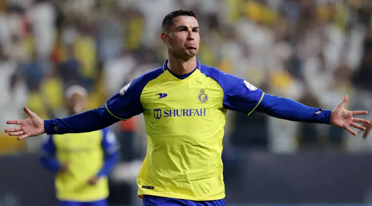Cristiano Ronaldo celebrando su anotación con Al Nassr